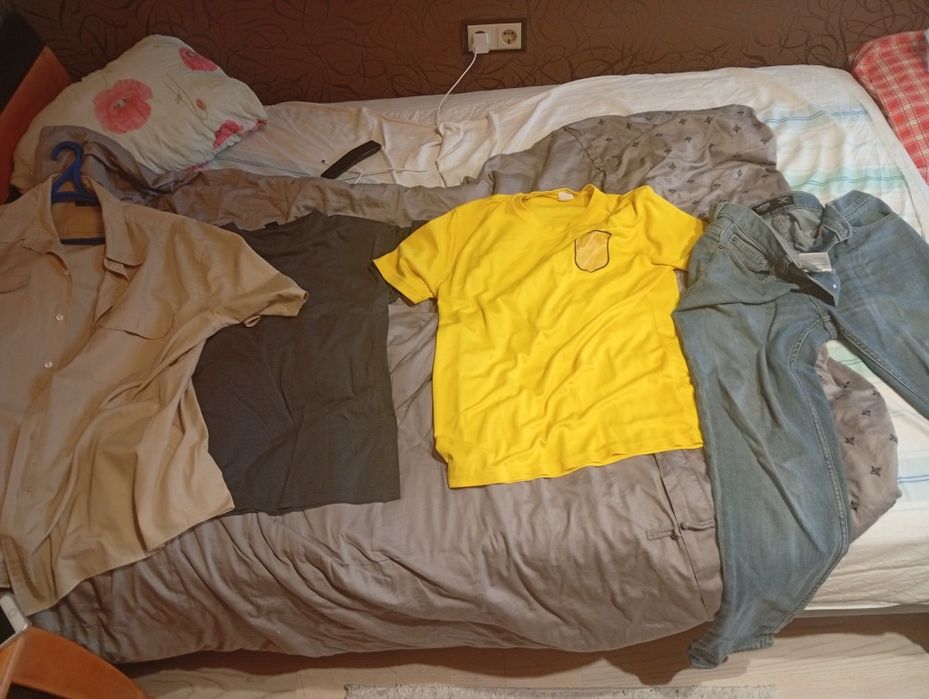Отдам одежду и вещи