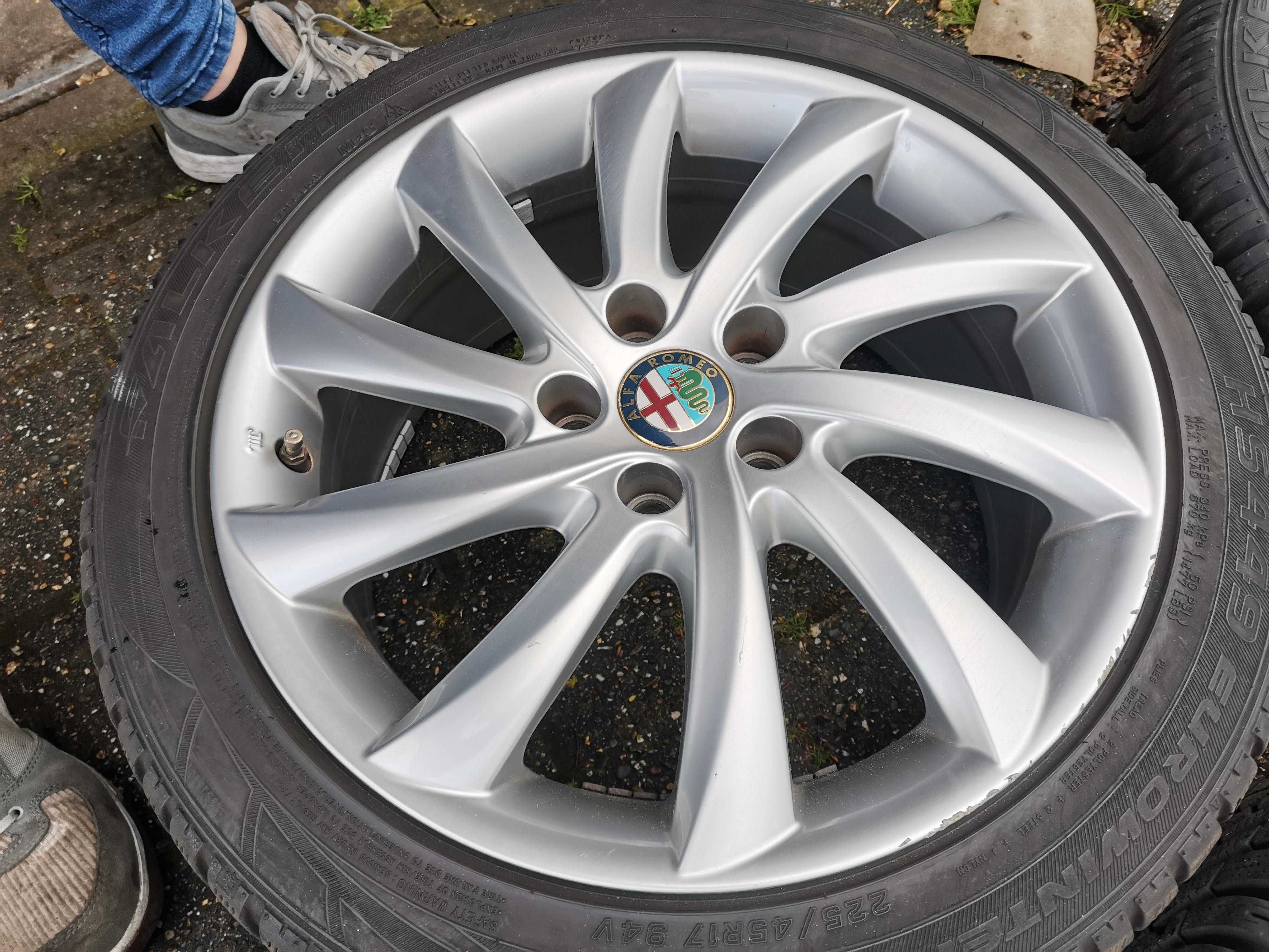 Felgi Alfa Romeo Giulietta 159  7,5Jx17H2 5x110 ET41