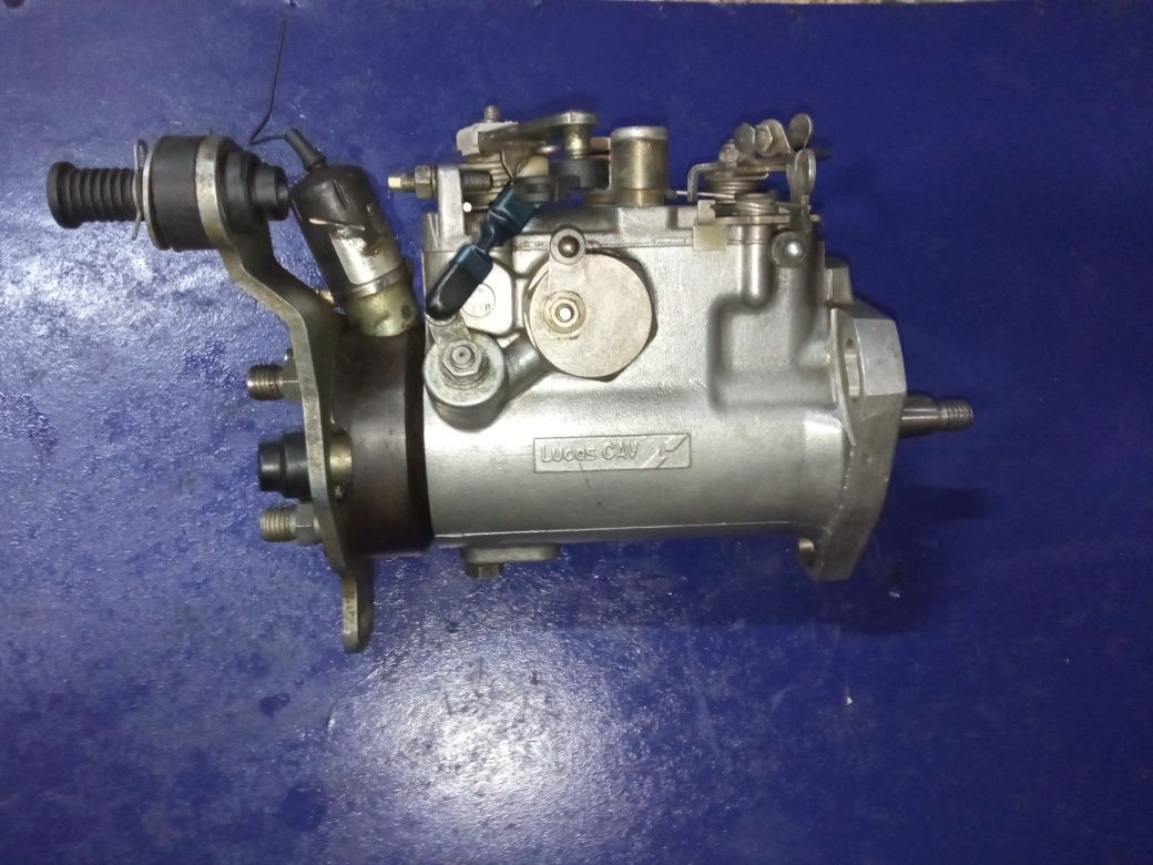 Тнвд Паливний насос Паливна  r8443b971b Peugeot 106 Saxo Пежот 1.4D