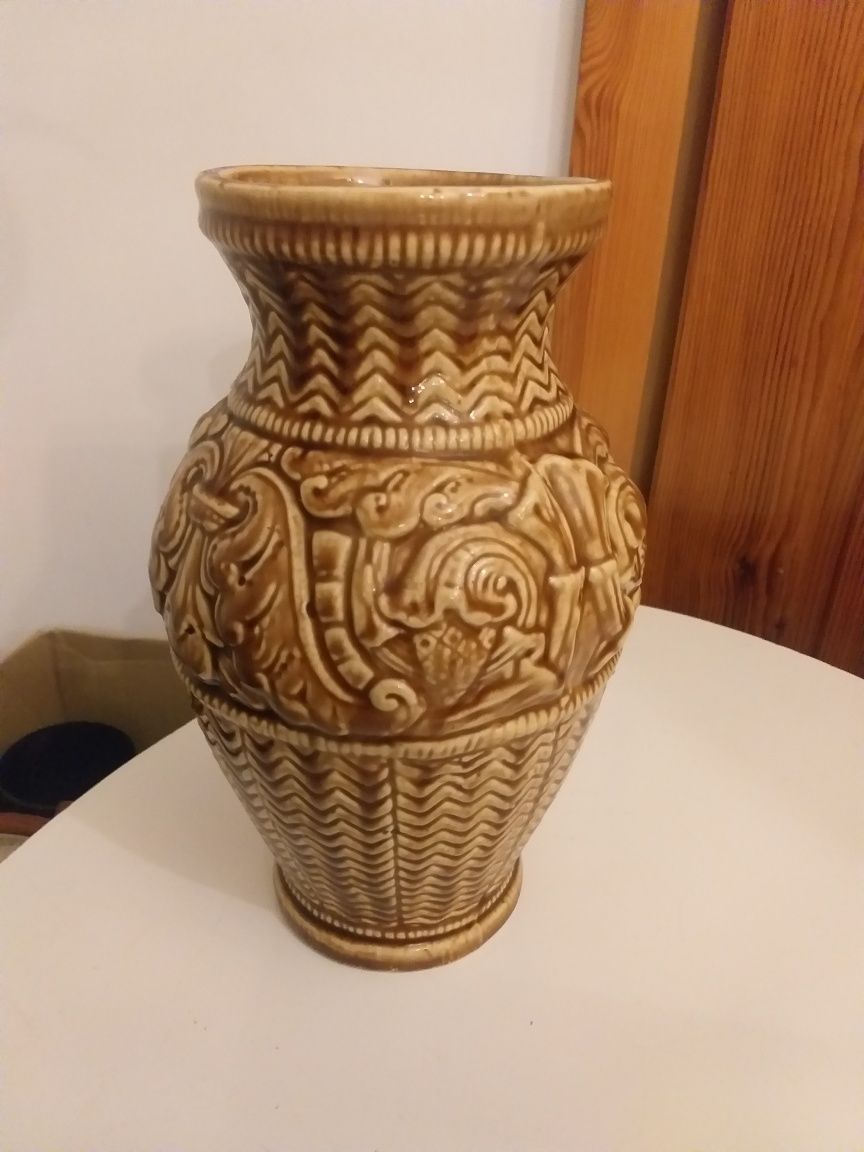 Duży,stary,ceramiczny wazon