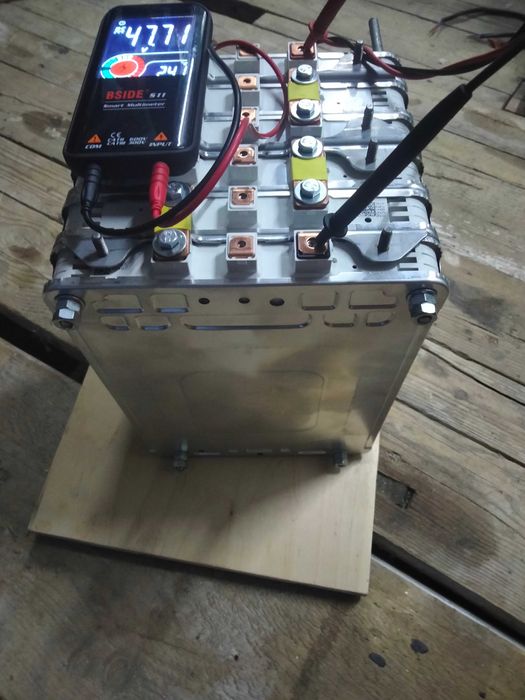 Акумуляторна зборка