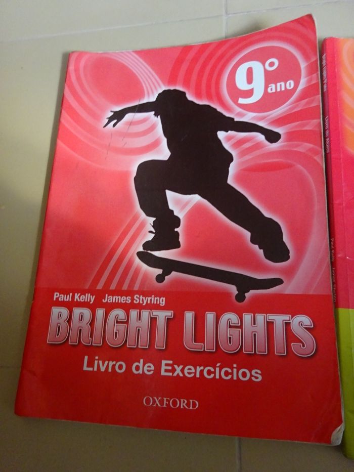 livros 9 ano ingles bright lights