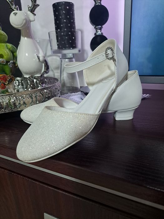 Buty komunijne, komunia dla dziewczynki rozmiar 36