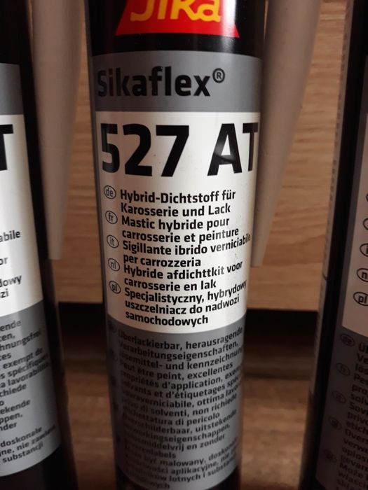 Sika SikaFlex 527 AT uszczelniacz biały duża ilość