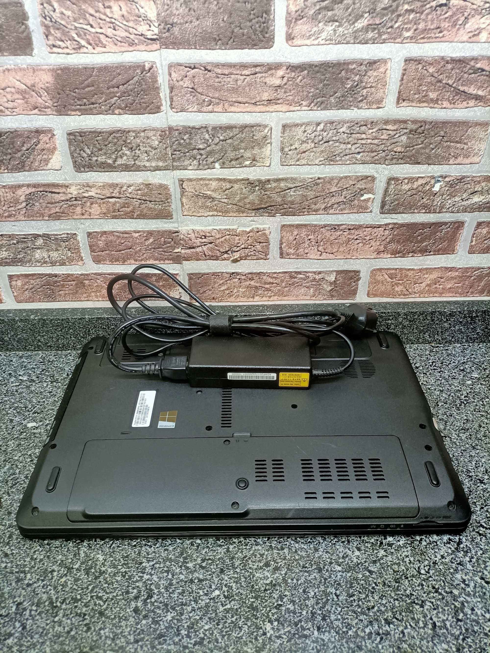 Packard bell Easy Note TE11HC