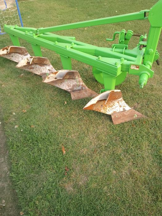 Sprzedam pługi czwórki