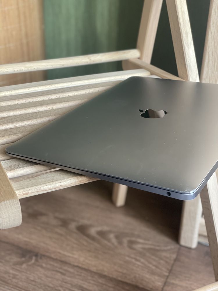 Apple MacBook Air 13”, 2018р, і5, SSD 256gb, 8gb ОЗУ. Макбук ноутбук