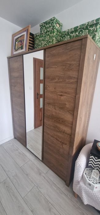 Szafa Drewniana Jysk