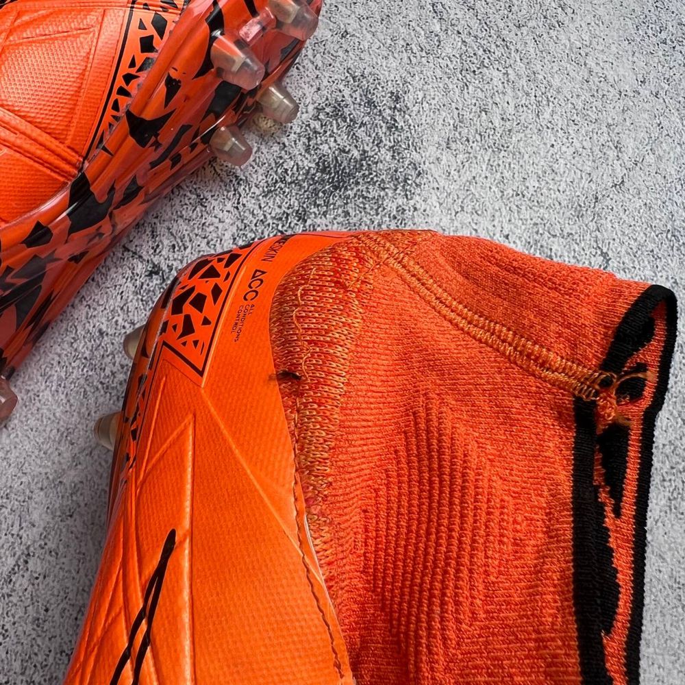 Бутци Nike Hypervenom Phatal II FG