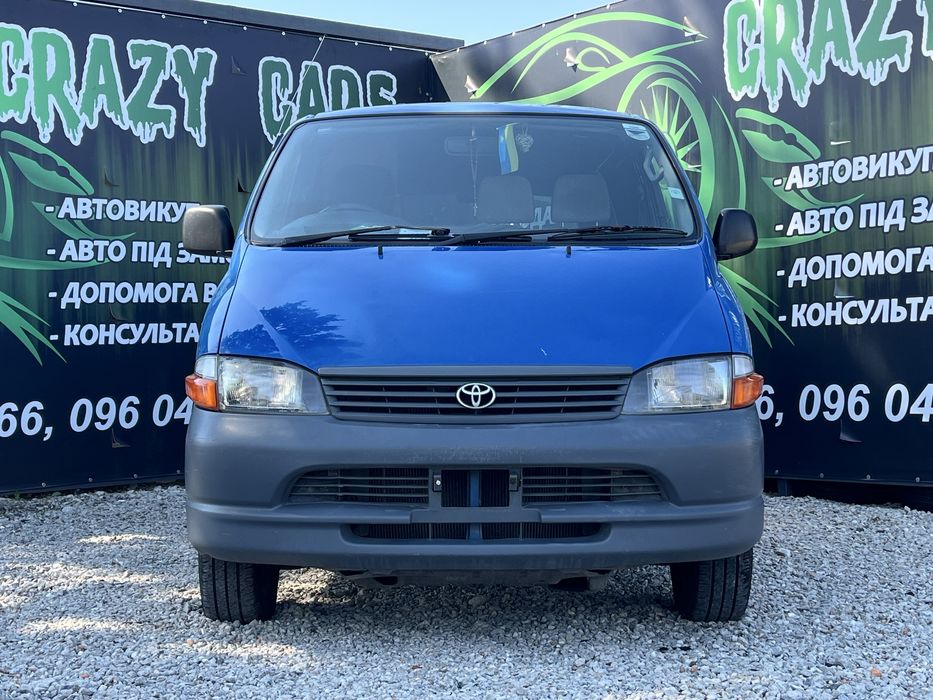 Toyota HiAce (2.5 дизель )