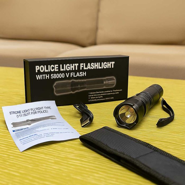 Освітлювач походний 220 V - USB/58000V TERRA 4 м