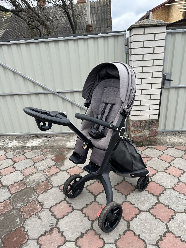 Коляска Stokke v6