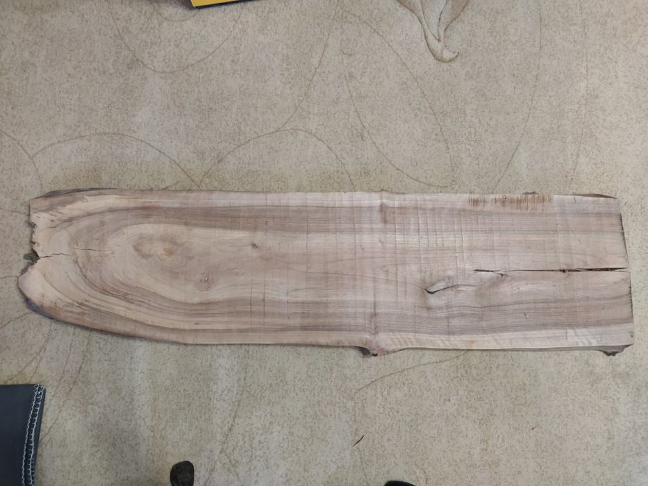 Слеб горіха продам