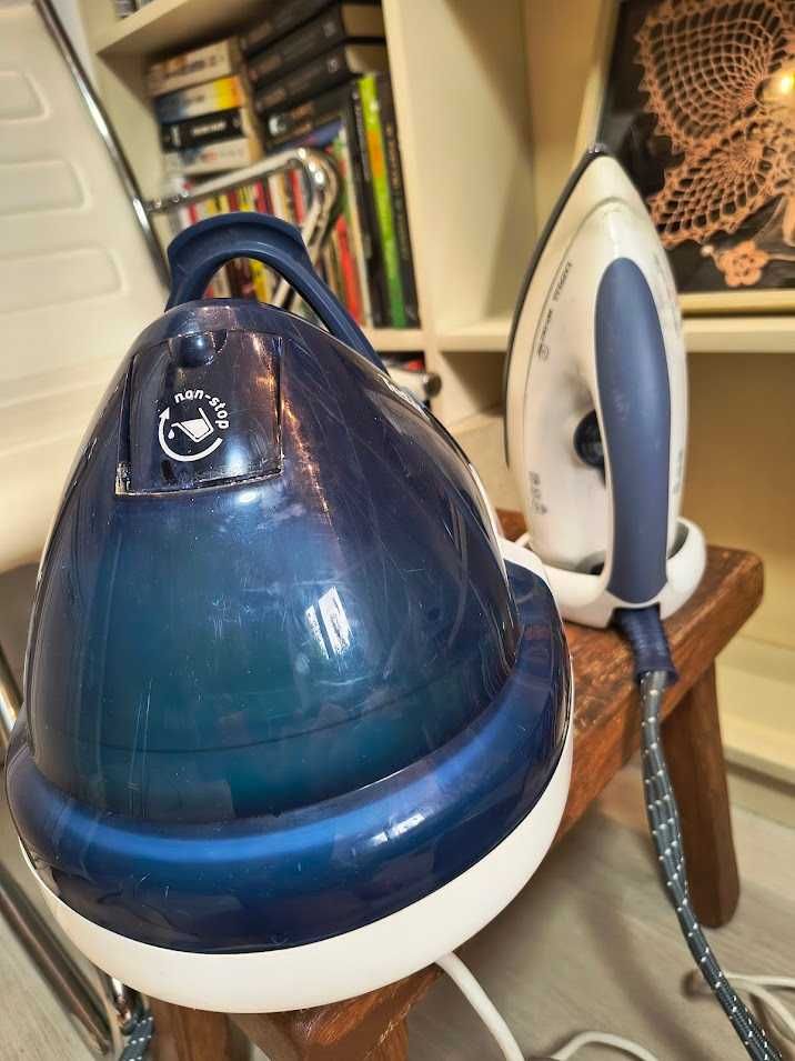 Używane żelażko Tefal gv7250-stacja parowa pro express, wada obudowy