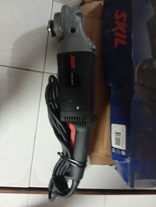 Rebarbadeira skil grande nova