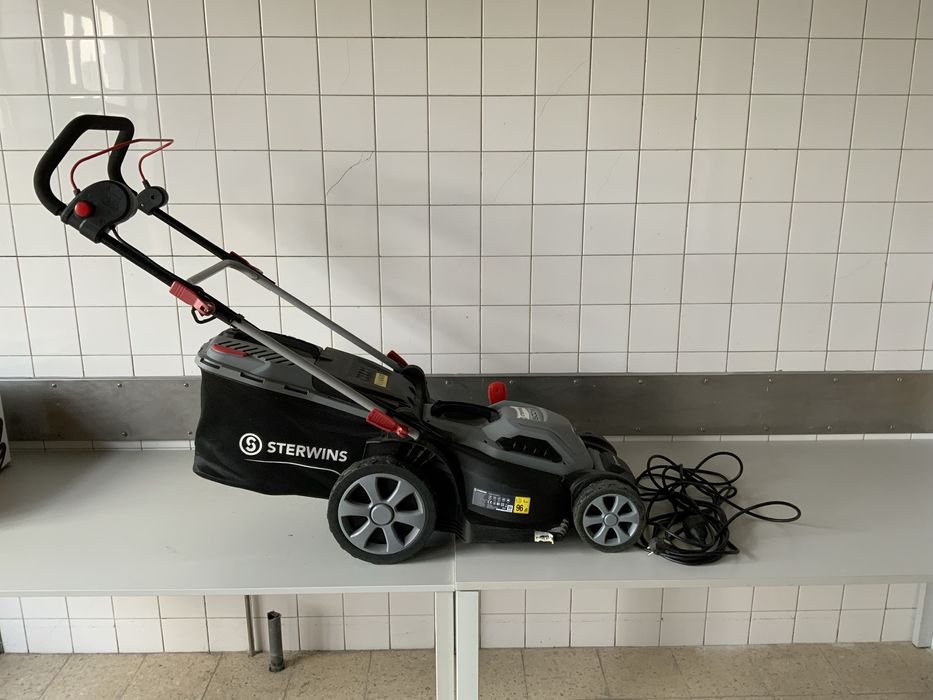 Corta relvas Sterwins