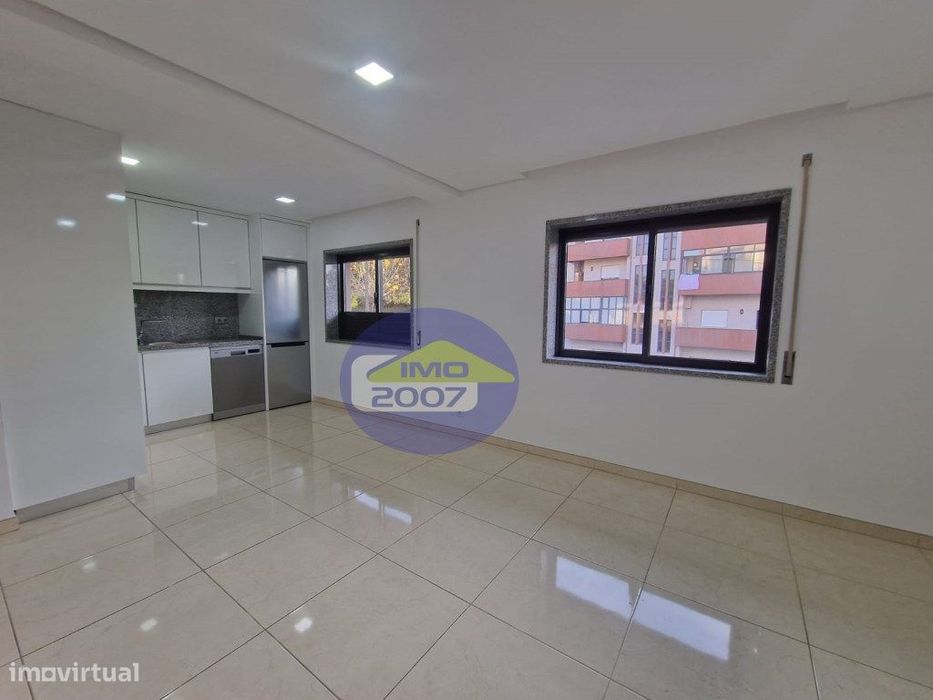 Apartamento em Canedo