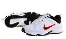Nike defy all day