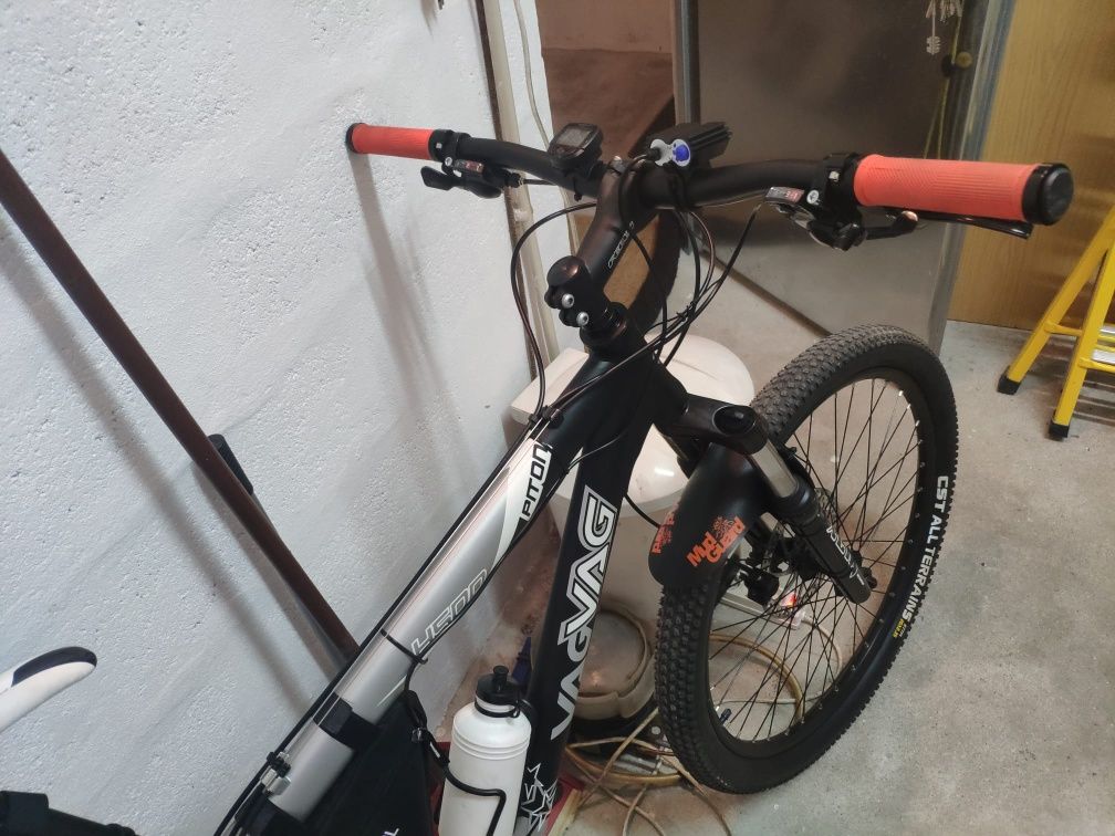 Bicicleta 26 a 27.5 c/extras