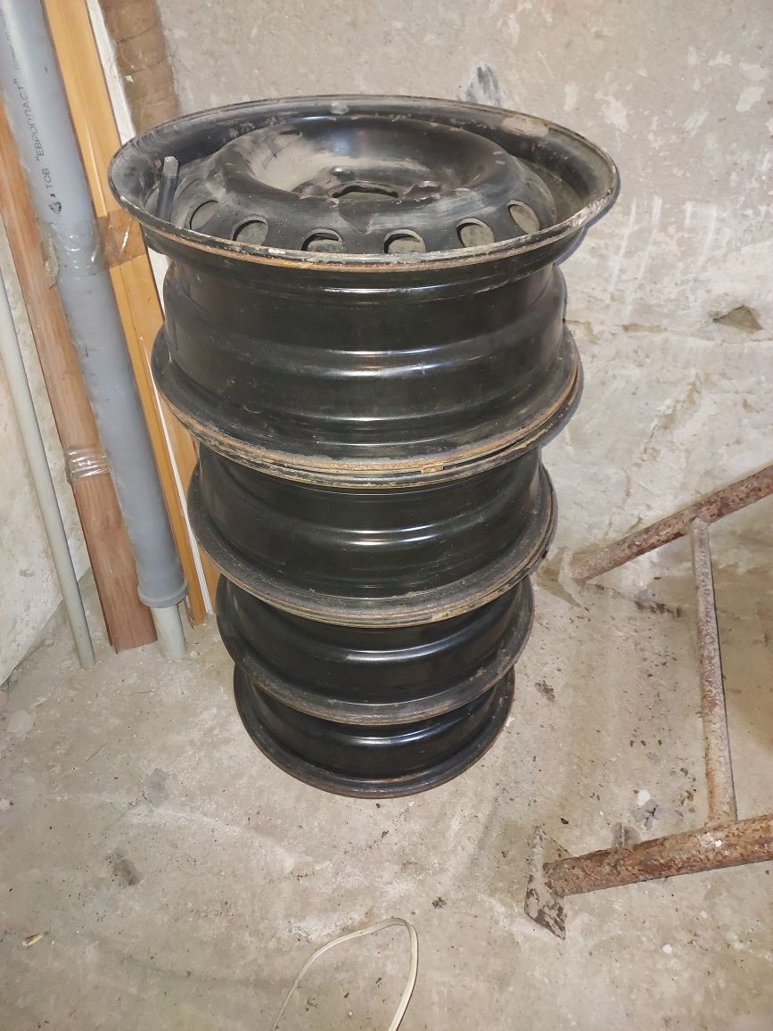 Диски  металлические r14
