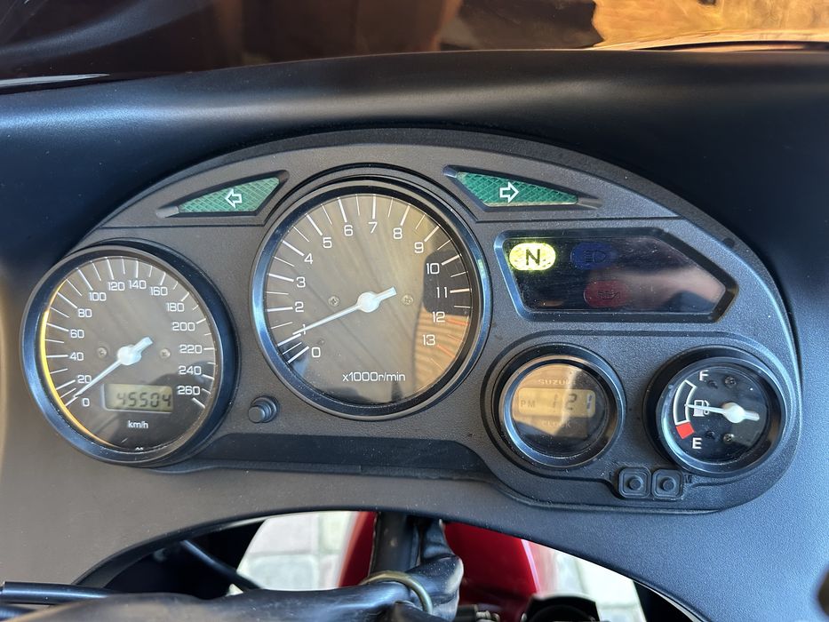 SUZUKI GSX750F katana свіжопривезений з Німеччини