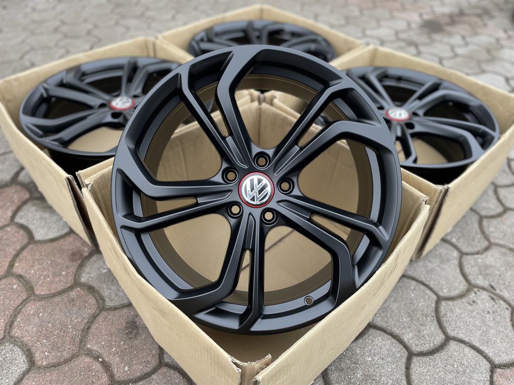 Felgi Vw Golf GTI TCR 19 cali reifnitz 5x112 performance idealne