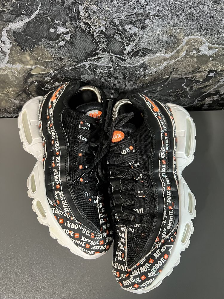 Кросівки чоловічі Nike Air Max 95 Just Do It Pack 41р