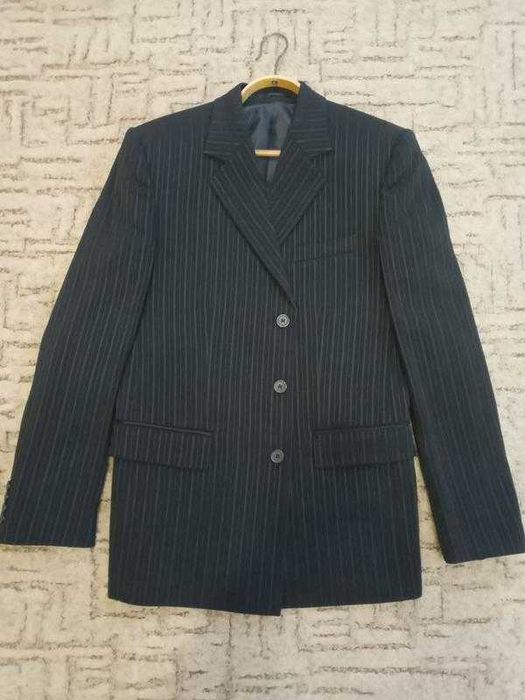 Костюм мужской классический