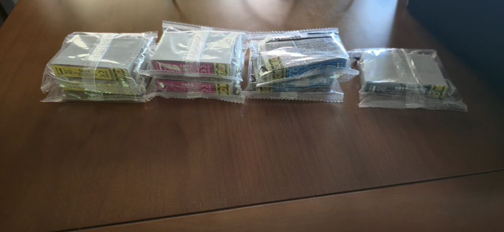 Epson xp 225 como nova