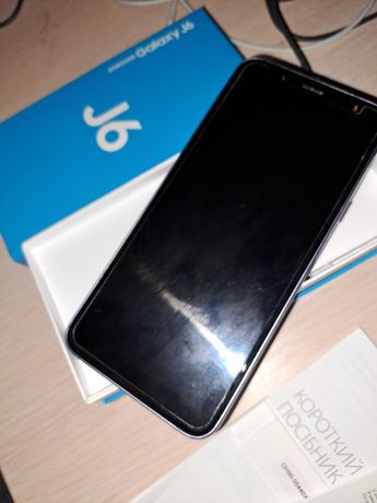 Samsung j6 з захиснмим склом та чохлом 2018