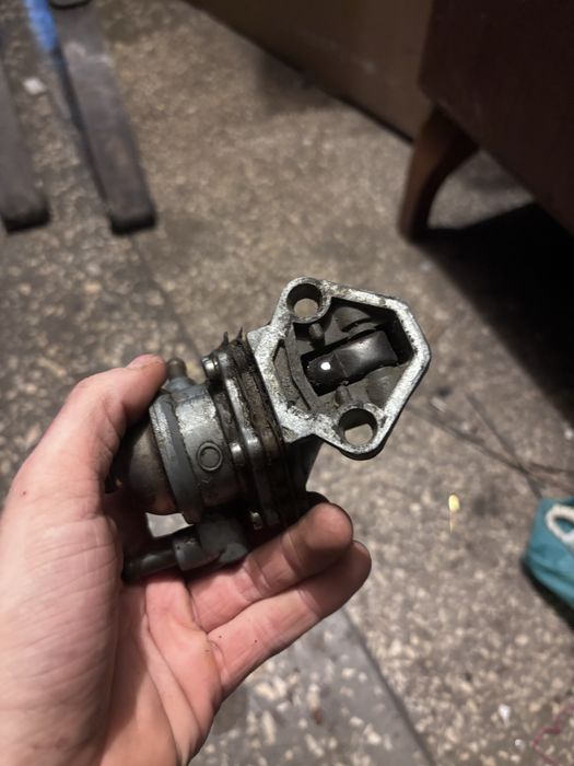 Pompa paliwa polmo fiat 125p