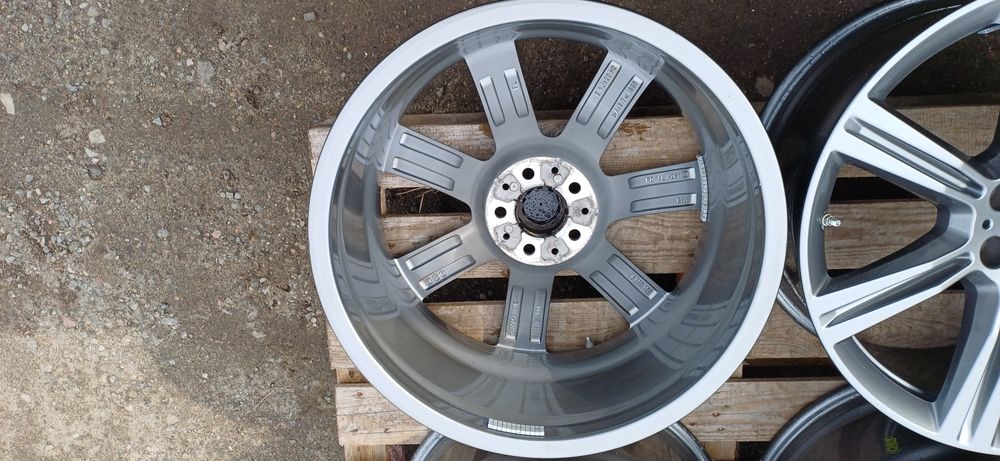 Alufelgi BMW 9x20 cali , rozstaw śrub 5x112 , ET 35 RONAL.