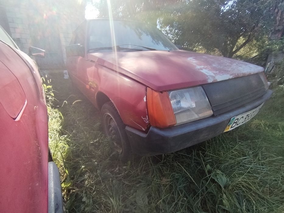 Продам дві Таврії