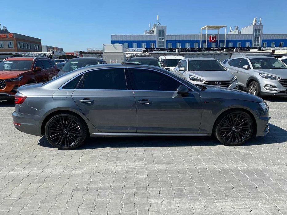 Audi A4 2016 (2.0T Premium 2016 Gray 2.0L) (Розстрочка / Лізинг)