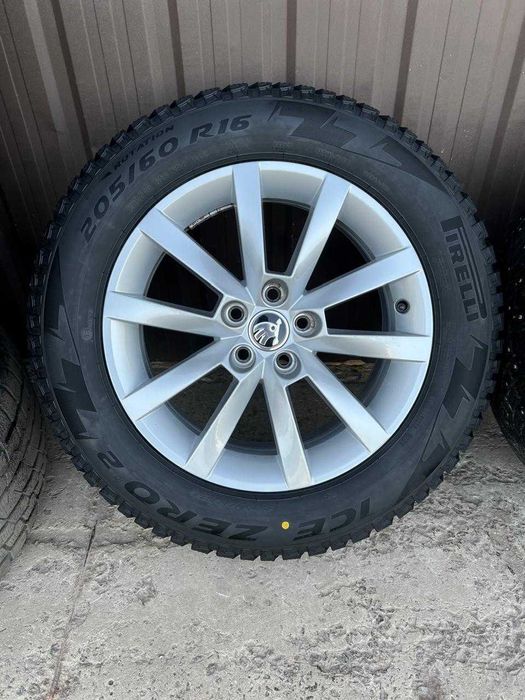 Диски 5*100 R16 Škoda Kamiq Octavia Tour