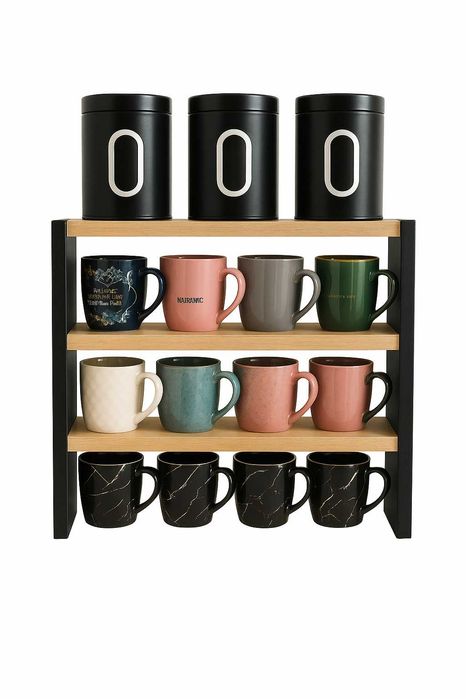 Półka kuchenna na kubki i przyprawy – rękodzieło z naturalnego drewna