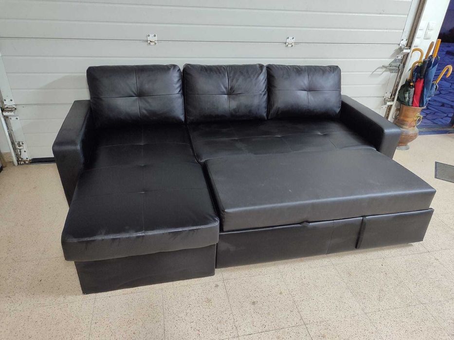 Sofá Chaise Long em pele preta
