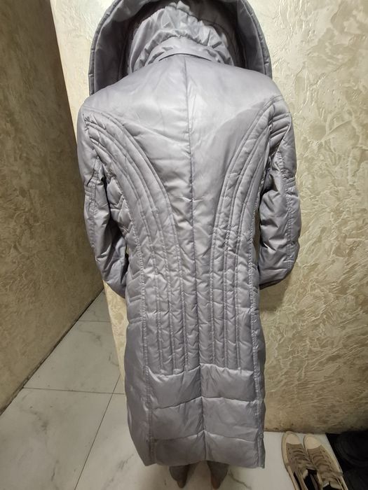 850 гр.  S ,M ,SNOW  BEAUTY ,женский пуховичек ,в идеальном состоянии