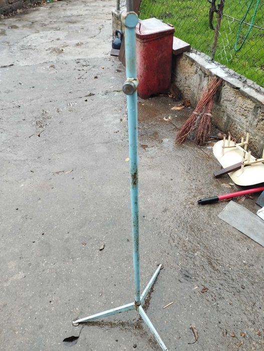 Штатив для капельницы