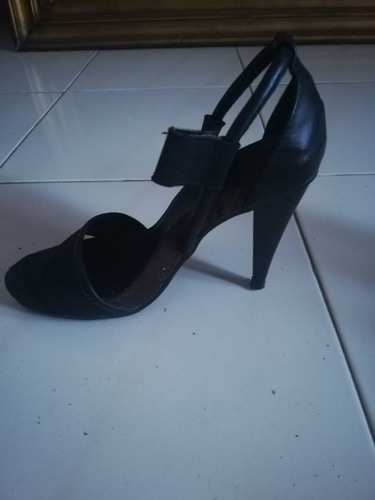 Sandalias de salto alto abertas n 36