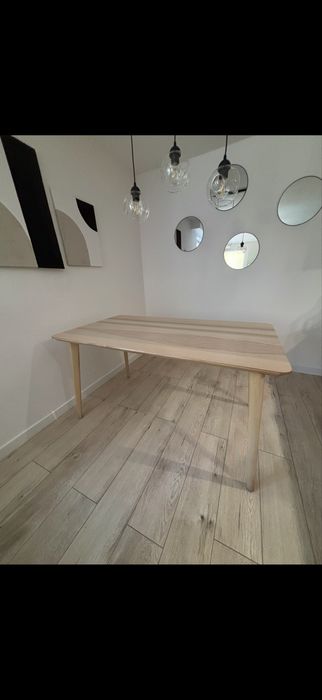 Sprzedam stół Lisabo