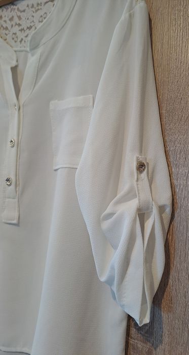 Biała włoska bluzka