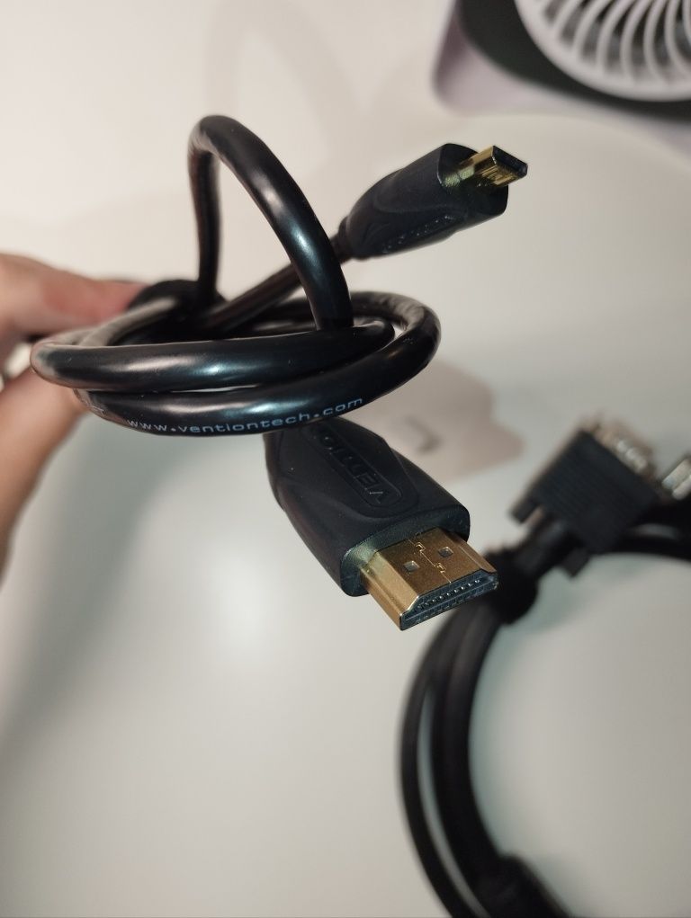 Cabo HDMI / Cabo VGA