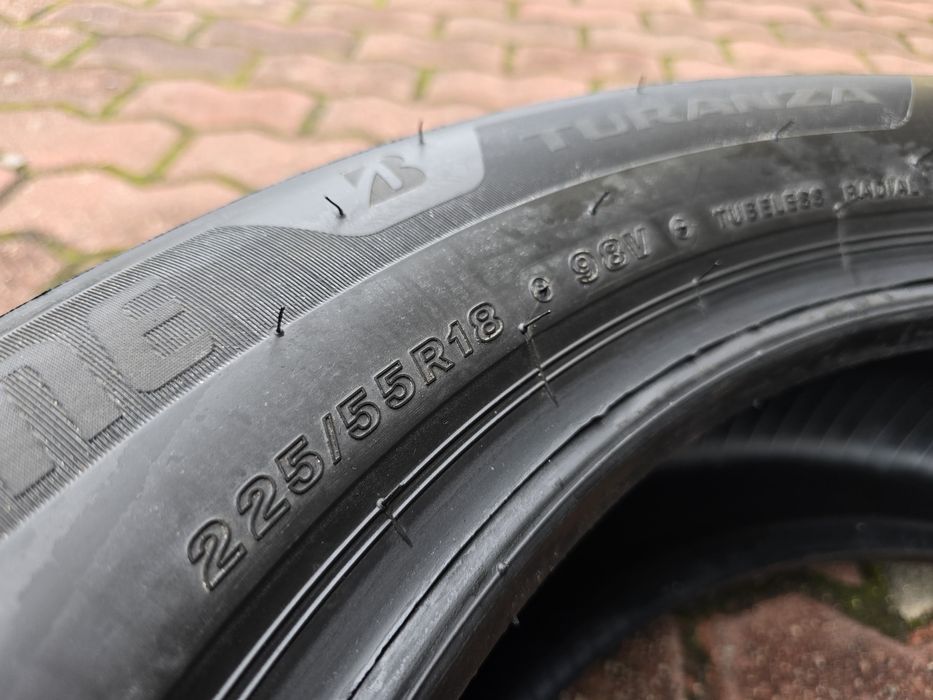 Komplet opon letnich 225/55R18 98V Bridgestone Turanza 6 Enliten