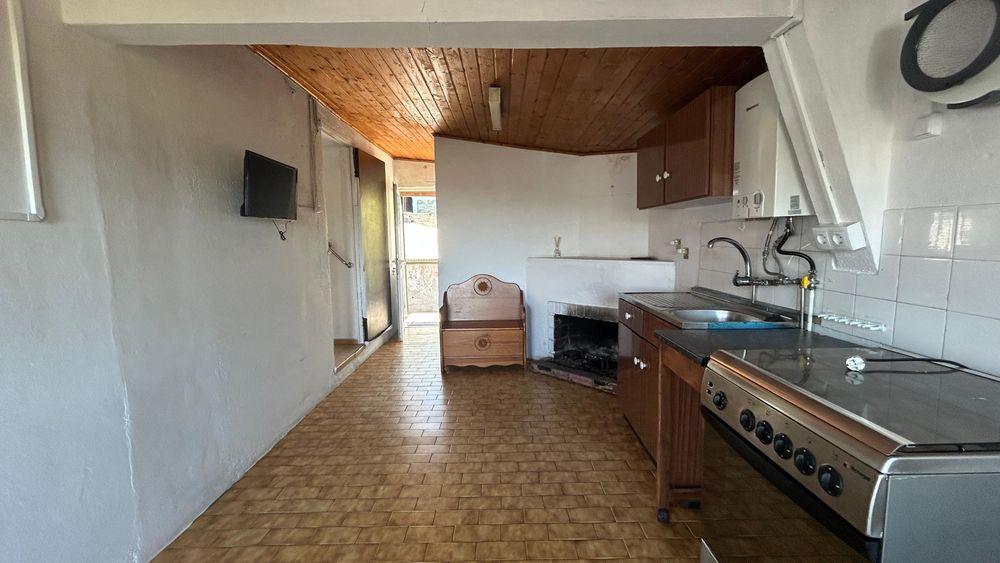 Moradia T2+1 com Terreno em São João de Lourosa