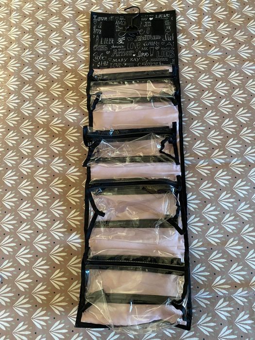 Necessaire/Organizador de Maquilhagem Mary Kay – Dobrável com 4 Bolsas