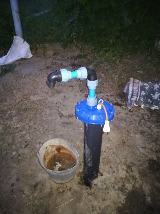 Буріння скважин на воду, під геоконтури, сваі, під ключ.Є генератор.