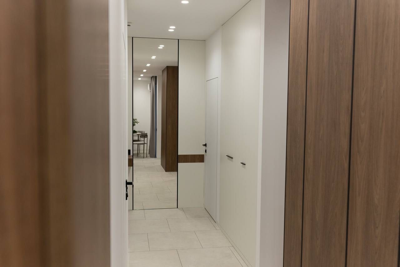 Власник. 2-х кімнатна, Костанайська 13, жк West House, м.Деміївська