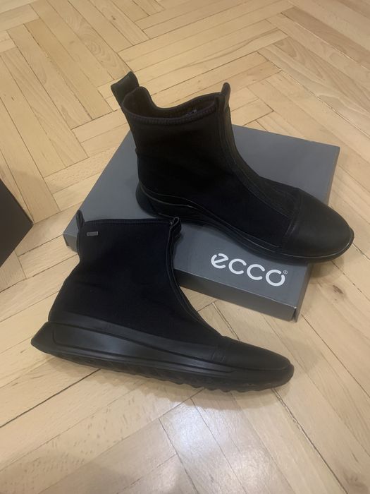 Взуття ecco нове!