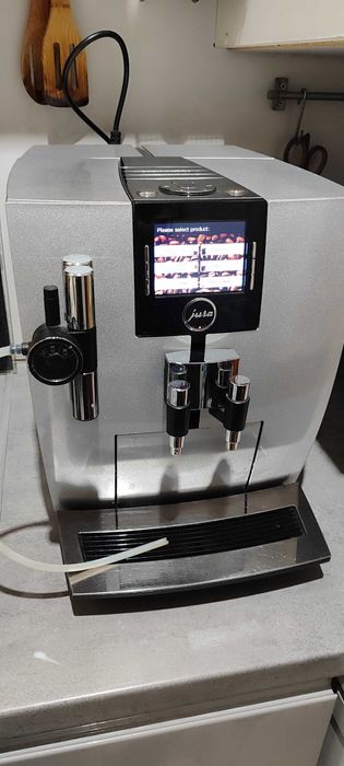 Ekspres Jura Impressa J9.3 w pełni sprawny nowy silnik